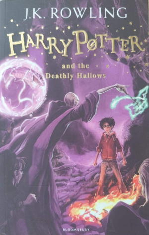 J.K. Rowling "Harry Potter and the Deathly Hallows"